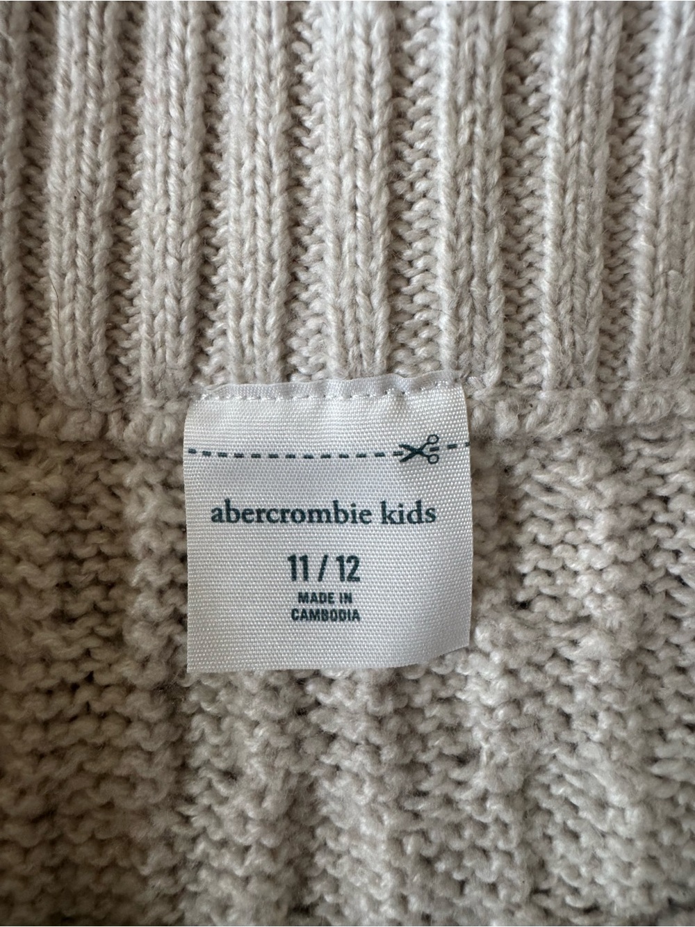 Abercrombie Kids Cable Knit Sweater Skirt 11/12 Ivory Ruffle Hem Cozy Preppy - Picture 4 of 6